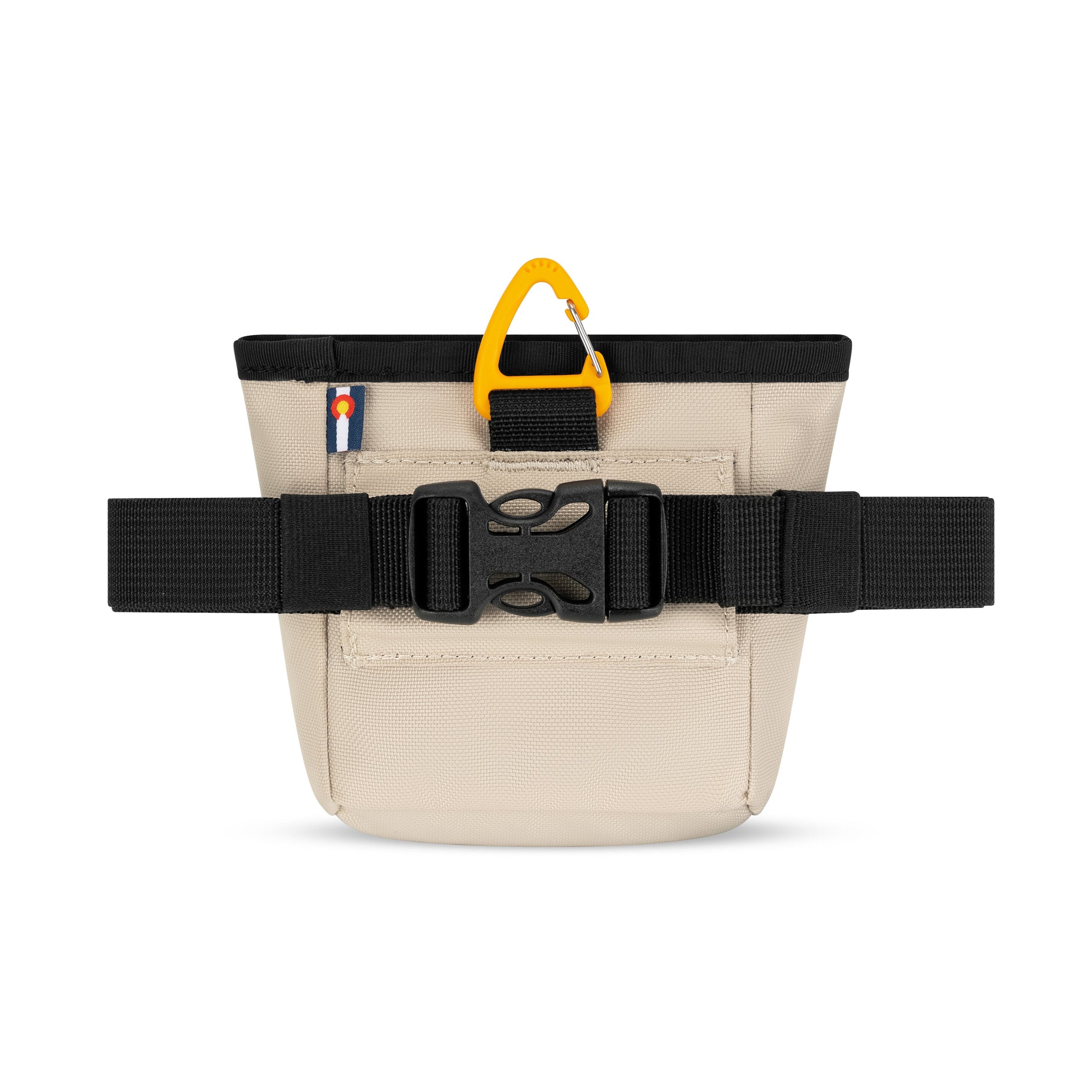 Back view of the Goodie Treat Bag by OllyDog in Con Leche. The dog training pouch comes with a removable belt strap with a plastic buckle and a convenient clip to attach the treat pouch anywhere. #color_con leche