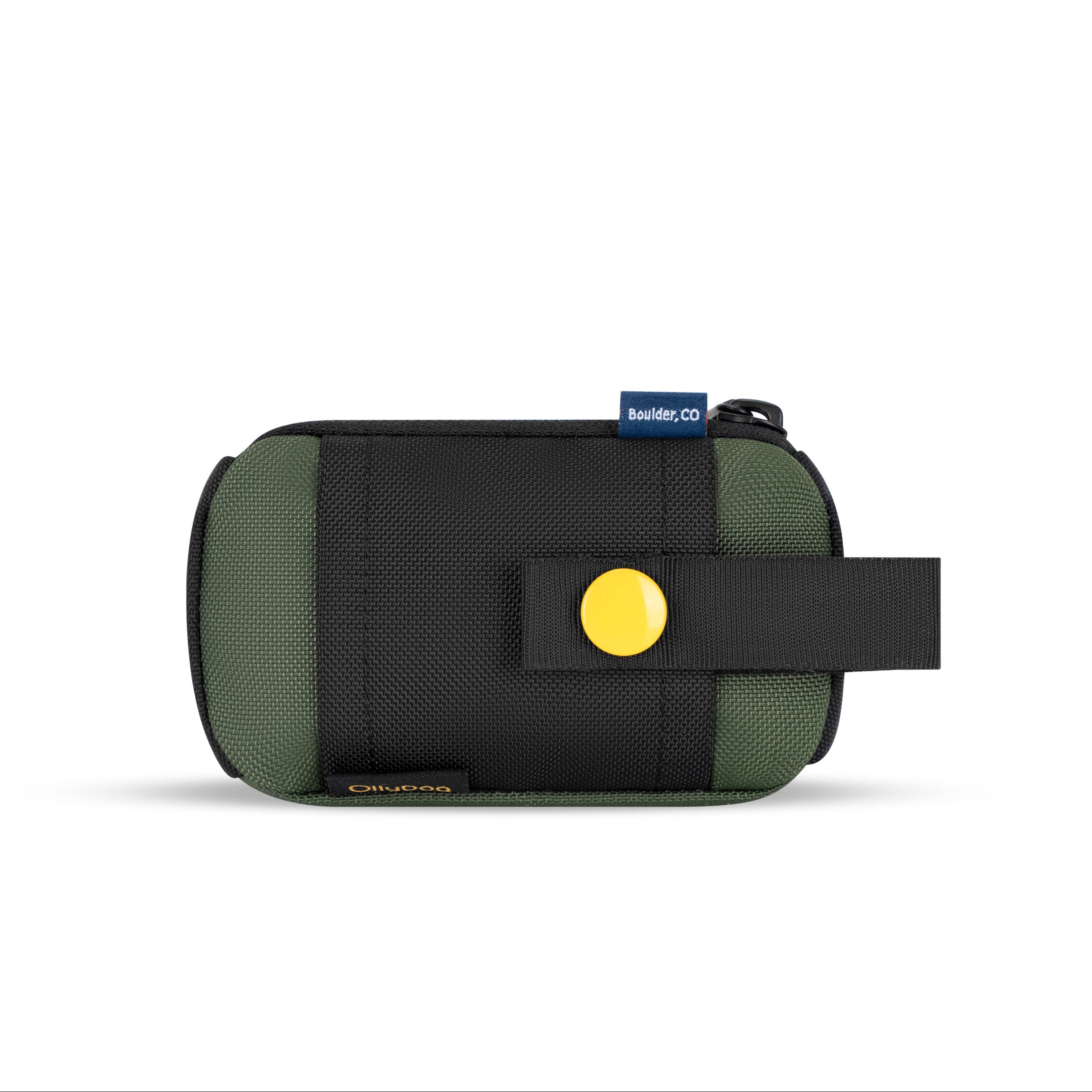 Back view of the OllyDog Scoop Pick Up Bag in Winter Moss color featuring snap-button strap for leash or belt attachment #color_winter moss