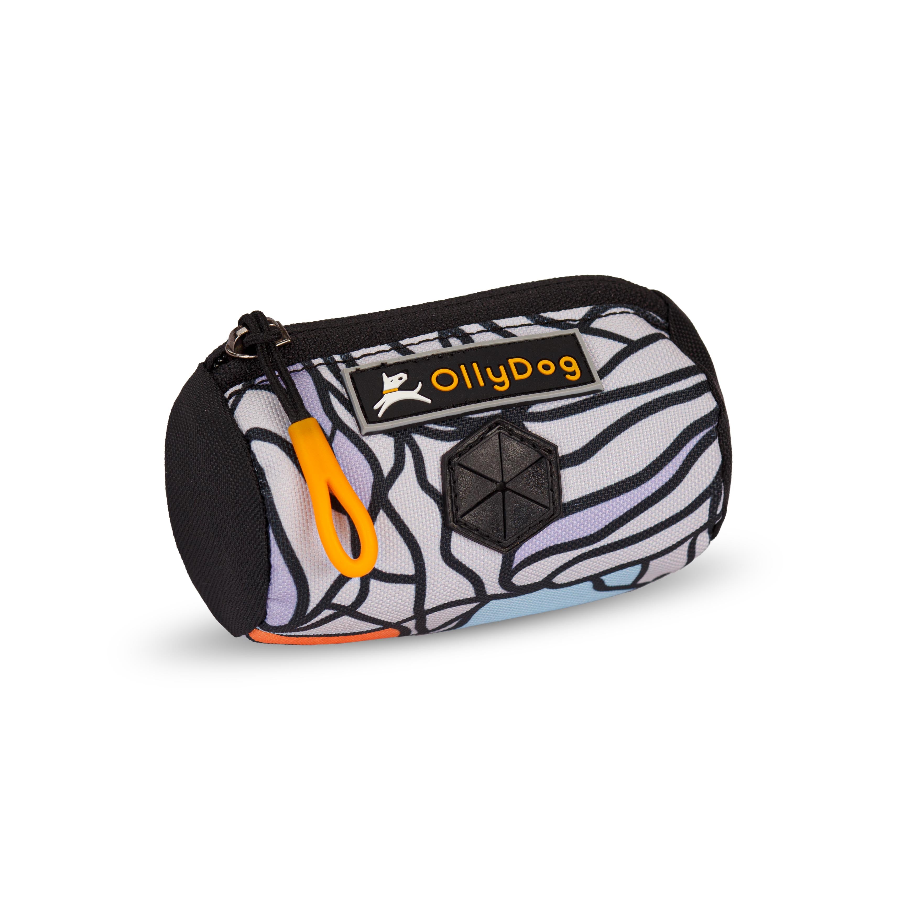 Angled front view of OllyDog’s Scoop Pick Up Bag in Bloom. This poop bag dispenser features a zipper closure and a snap button for quick attachment to a belt loop, making it a handy doggie bag holder for leash. The rubber dispensing cover ensures easy access to dog waste bags. #color_bloom